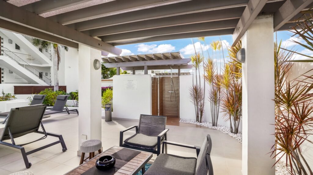 Beachfront Condo, Simpson Bay Beach, Real Estate by SMI Realtors SXM