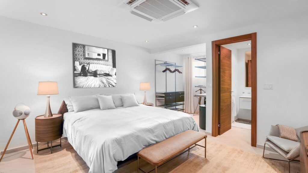 Beachfront Condo, Simpson Bay Beach, Real Estate by SMI Realtors SXM