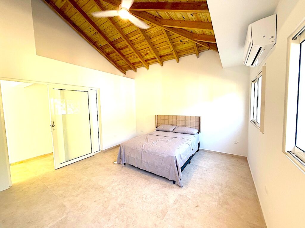 Real Estate, Almond Grove,  3 Bedroom 3 Baths Home
