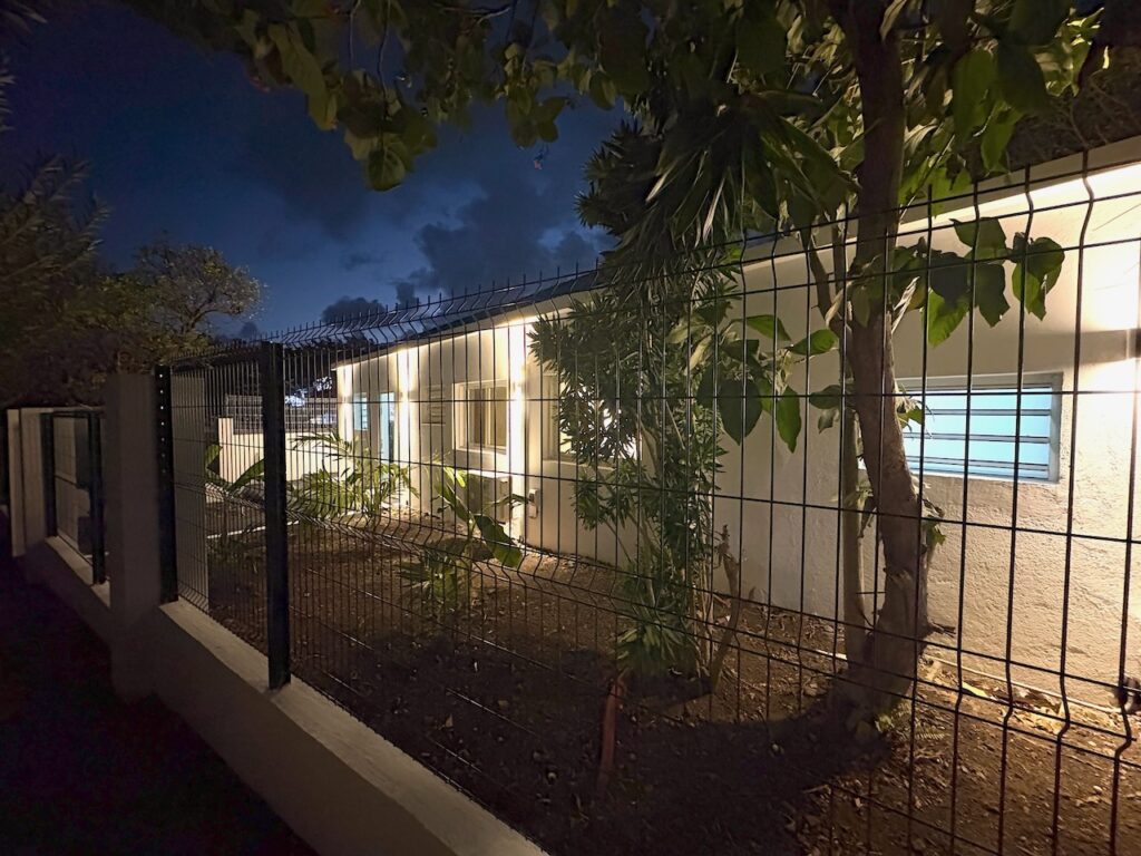 Real Estate, Almond Grove,  3 Bedroom 3 Baths Home