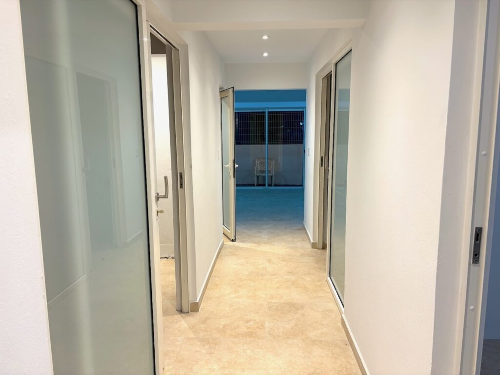 Real Estate, Almond Grove,  3 Bedroom 3 Baths Home
