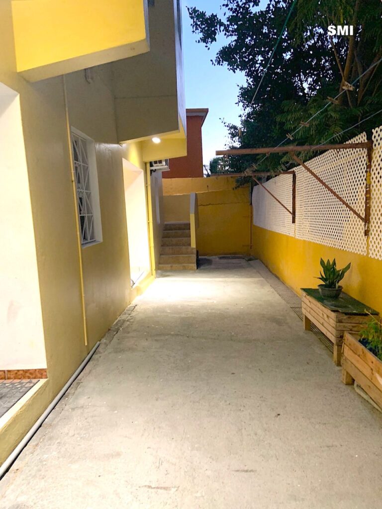 Cole Bay Apartment Building, Ideal Revenue Generator, Real Estate St. Maarten SXM