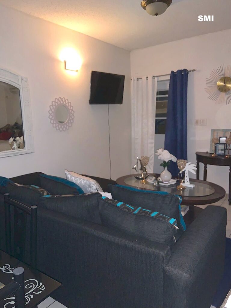 Cole Bay Apartment Building, Ideal Revenue Generator, Real Estate St. Maarten SXM