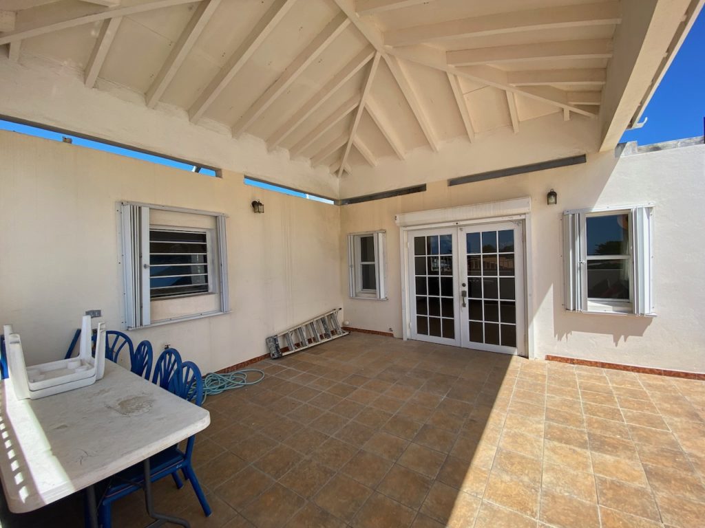 Cole Bay Apartment Building, Ideal Revenue Generator, Real Estate St. Maarten SXM