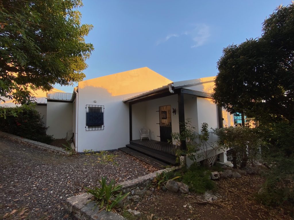 2.5Br House + Pool, Pelican Key, Real Estate St. Maarten