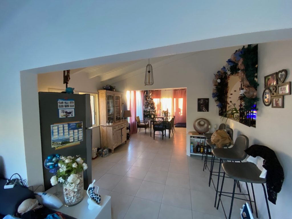 2.5Br House + Pool, Pelican Key, Real Estate St. Maarten