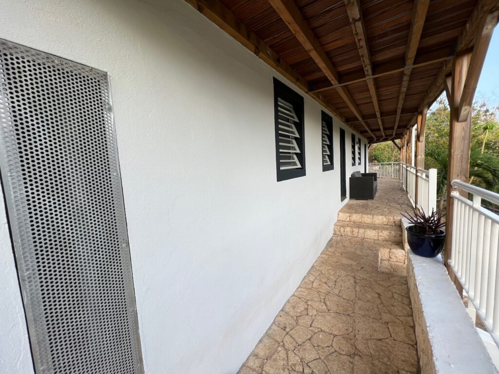 Terres Basses 2 Bedroom 2 Baths 10 minutes walk to Plum Bay Beach SXM
