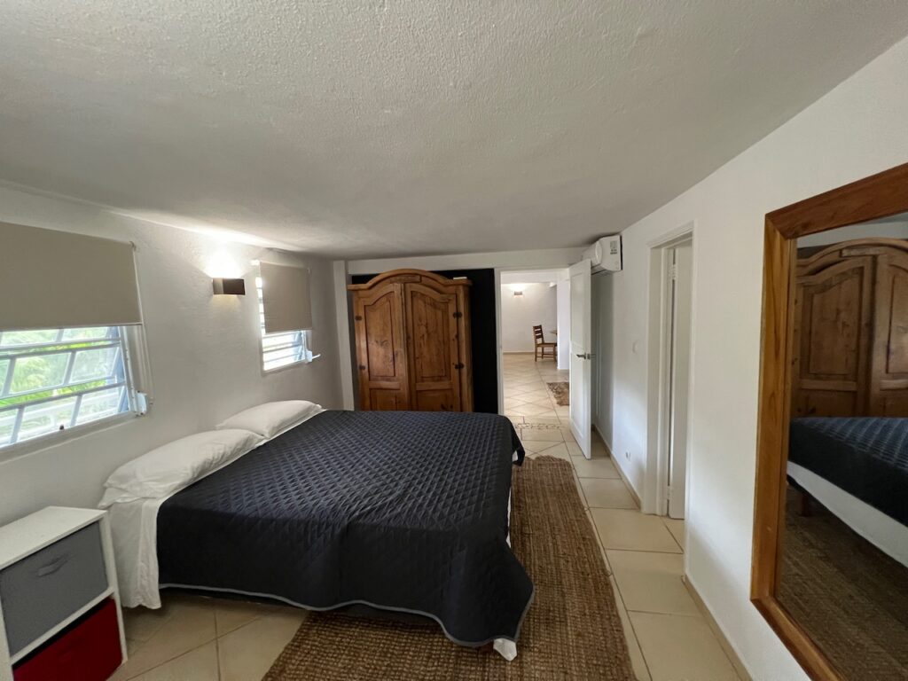 Terres Basses 2 Bedroom 2 Baths 10 minutes walk to Plum Bay Beach SXM