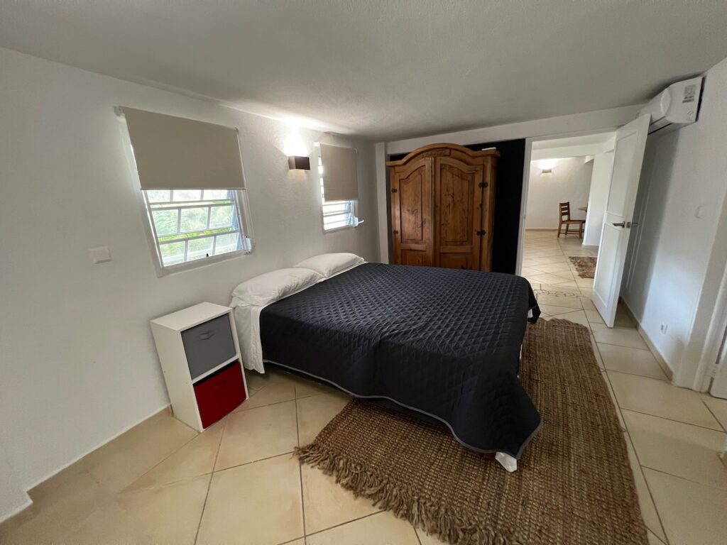 Terres Basses 2 Bedroom 2 Baths 10 minutes walk to Plum Bay Beach SXM