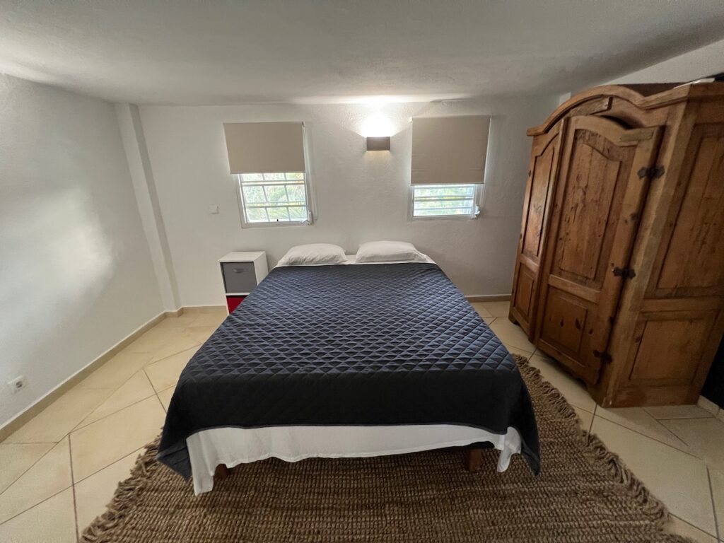 Terres Basses 2 Bedroom 2 Baths 10 minutes walk to Plum Bay Beach SXM