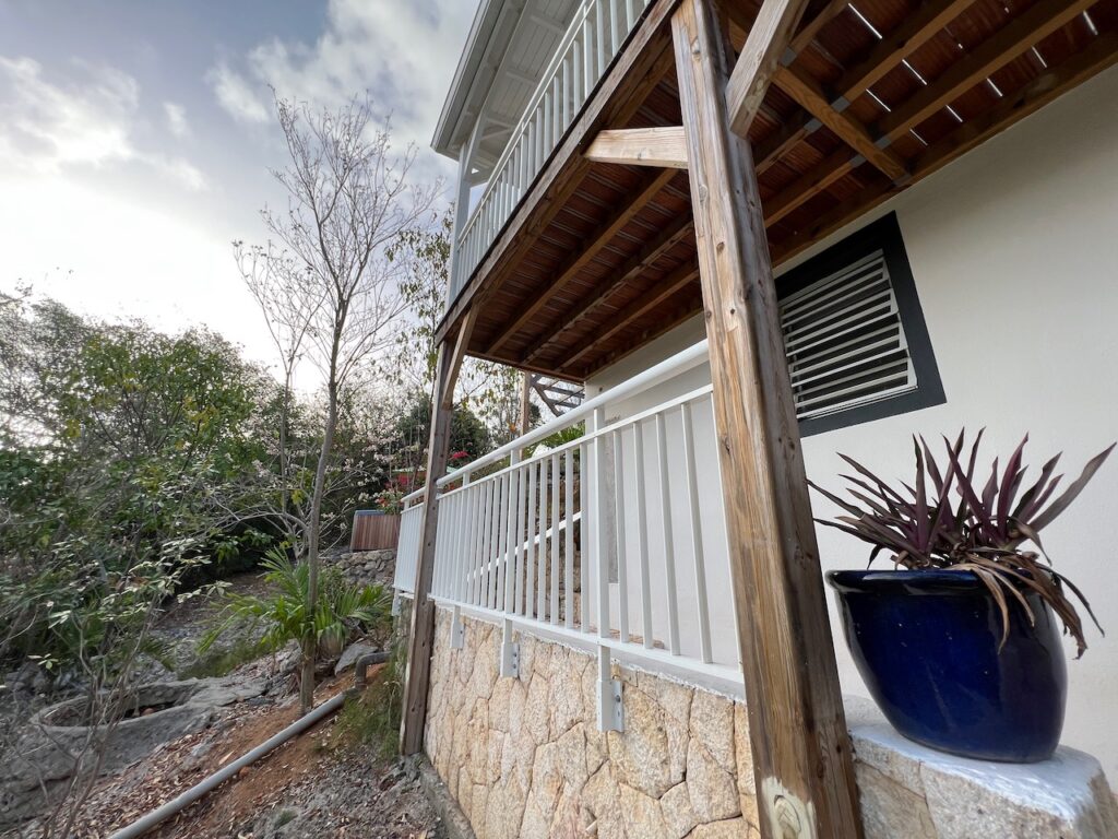 Terres Basses 2 Bedroom 2 Baths 10 minutes walk to Plum Bay Beach SXM