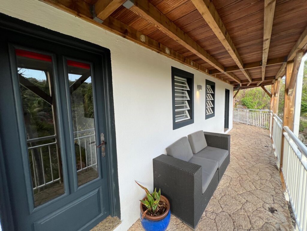 Terres Basses 2 Bedroom 2 Baths 10 minutes walk to Plum Bay Beach SXM