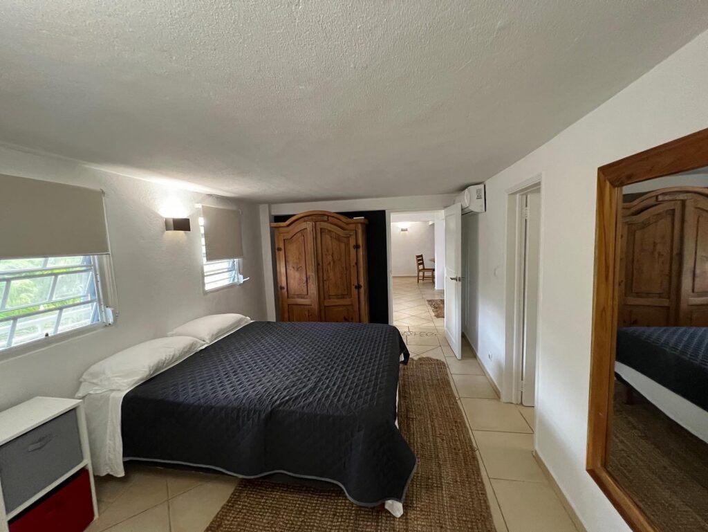 Terres Basses 2 Bedroom 2 Baths 10 minutes walk to Plum Bay Beach SXM