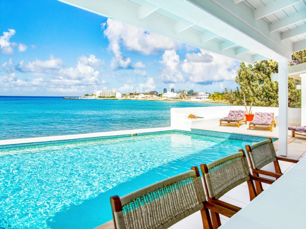 Waterfront, Beacon Hill, Real estate  St. Maarten SXM