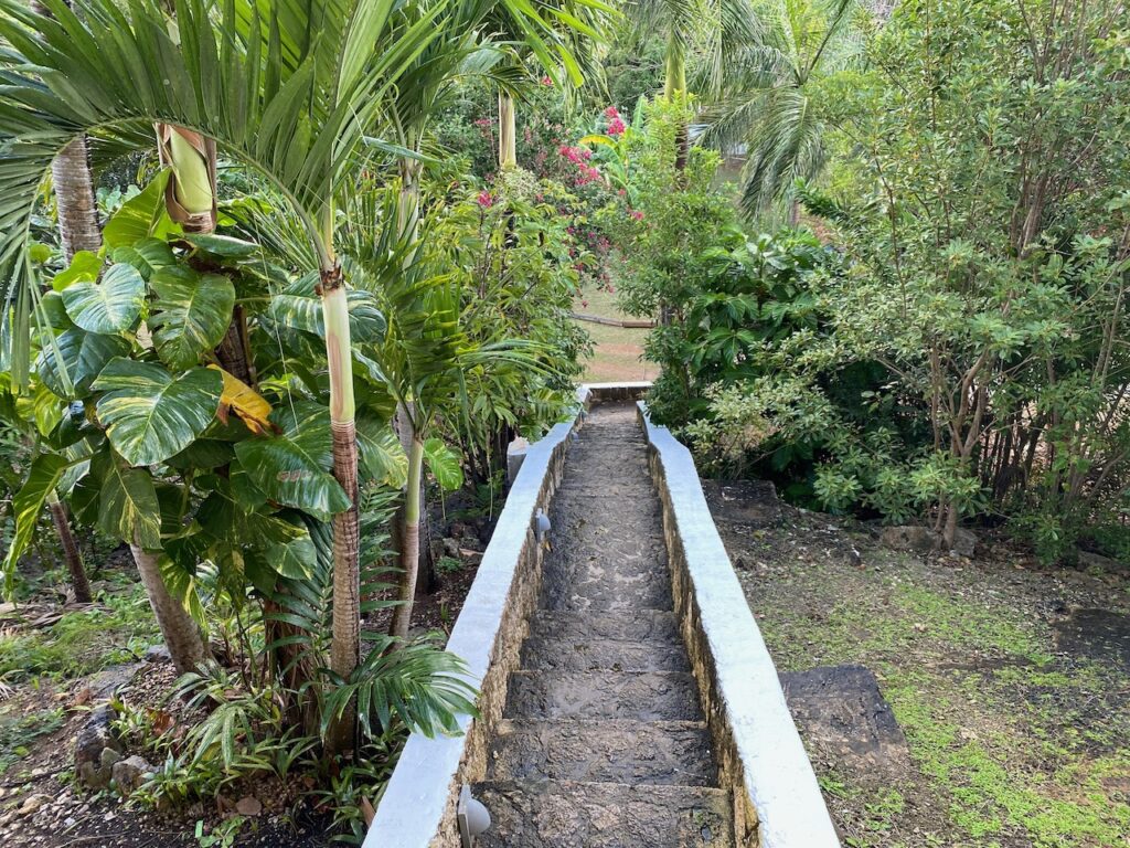 Terres Basses 2 Bedroom 2 Baths 10 minutes walk to Plum Bay Beach SXM