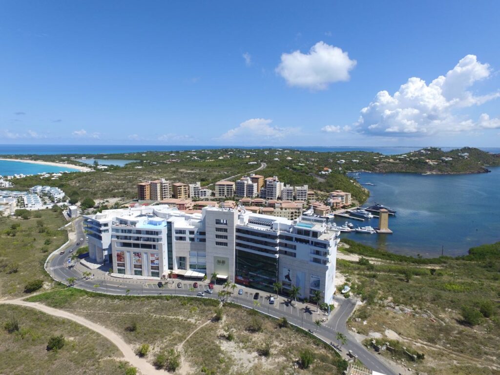 Beachfront Cupecoy,  Real Estate St. Maarten SXM