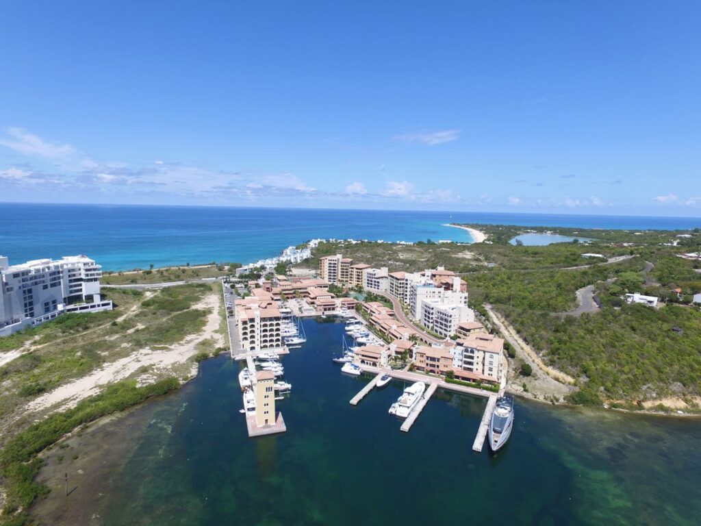 Beachfront Cupecoy,  Real Estate St. Maarten SXM