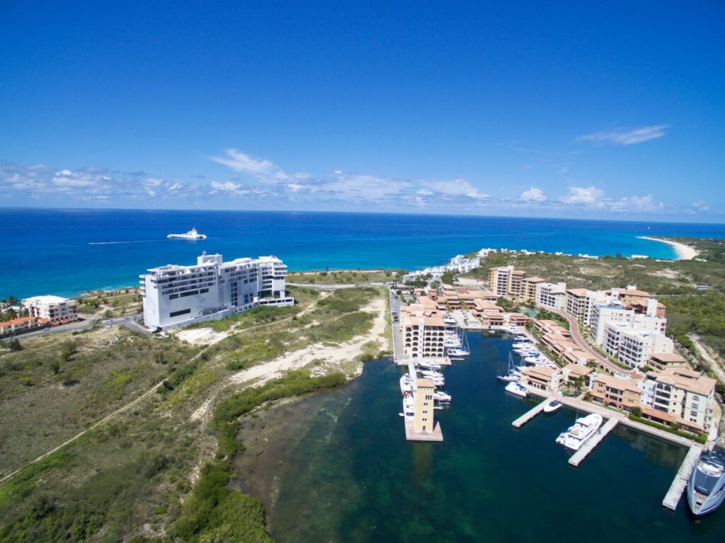 Beachfront Cupecoy,  Real Estate St. Maarten SXM