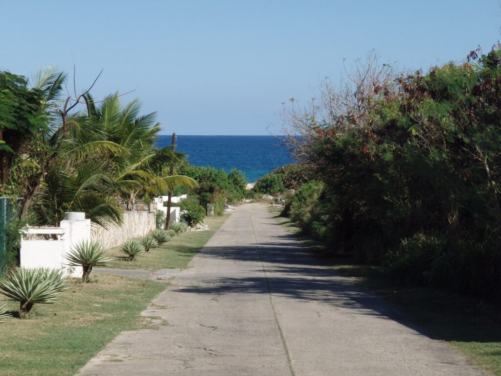 3243M2 Land Guana Bay Beach, Caribbean Properties St. Maarten