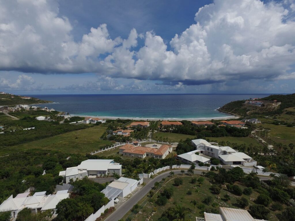 3243M2 Land Guana Bay Beach, Caribbean Properties St. Maarten