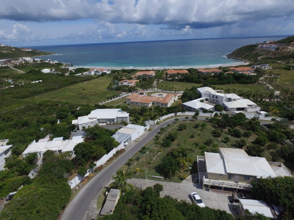 3243M2 Land Guana Bay Beach, Caribbean Properties St. Maarten