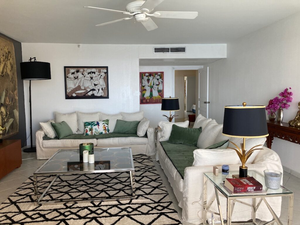 2 Bedroom Condo Sapphire Beach Club, Cupecoy, Caribbean Properties St. Maarten SXM