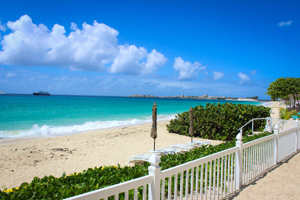 Palm Beach Beachfront Condo, Simpson Bay Beach, Caribbean Properties St. Maarten