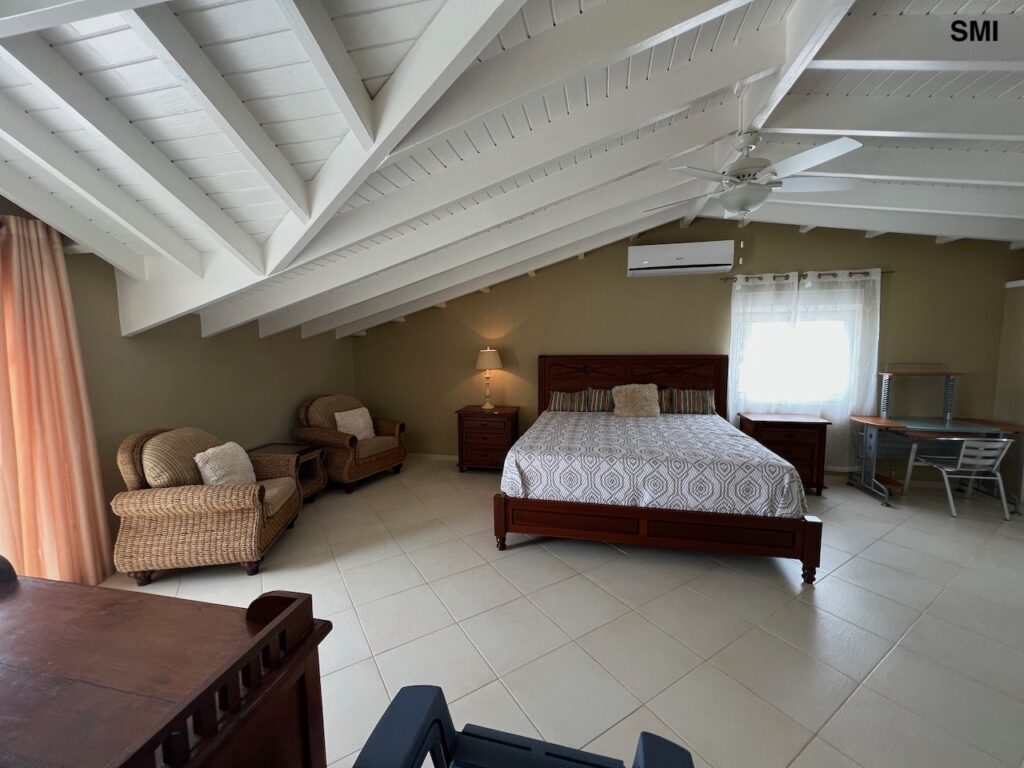 Palm Beach Beachfront Condo, Simpson Bay Beach, Caribbean Properties St. Maarten