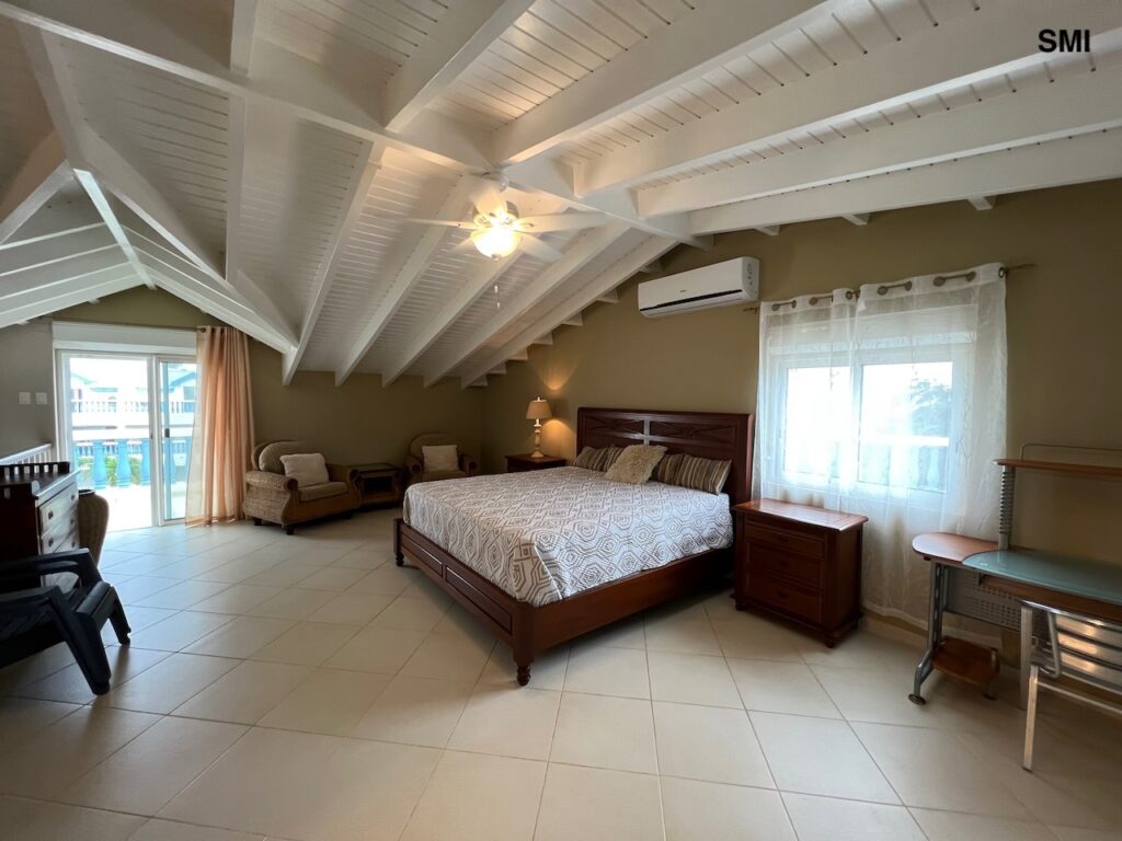 Palm Beach Beachfront Condo, Simpson Bay Beach, Caribbean Properties St. Maarten