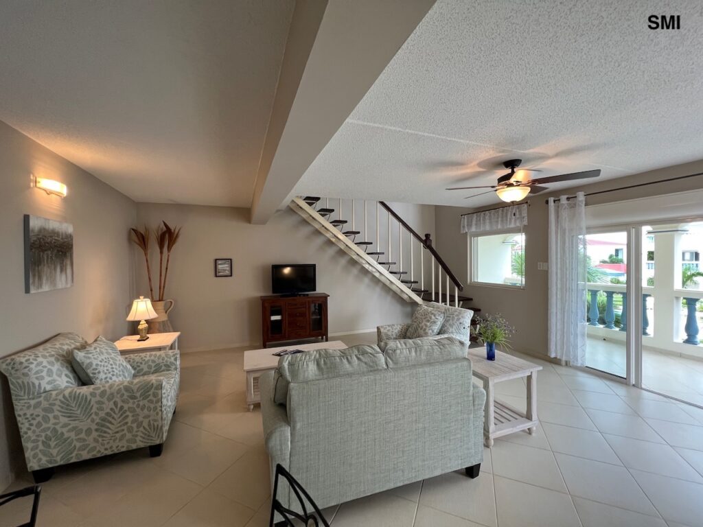 Palm Beach Beachfront Condo, Simpson Bay Beach, Caribbean Properties St. Maarten