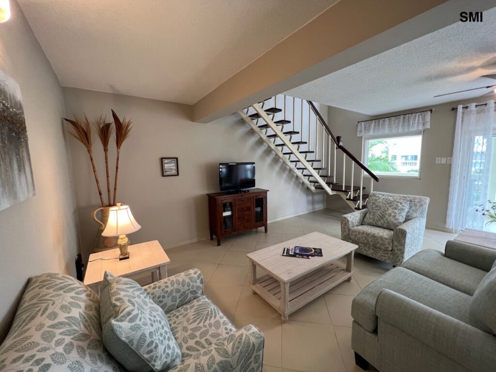 Palm Beach Beachfront Condo, Simpson Bay Beach, Caribbean Properties St. Maarten