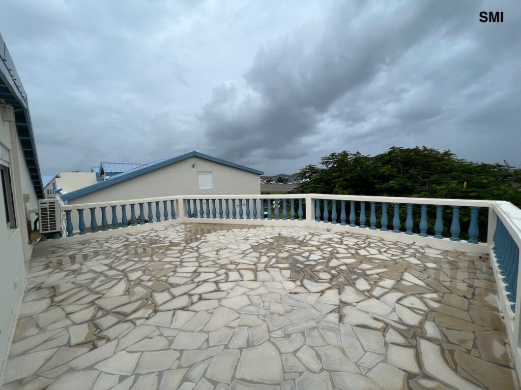 Palm Beach Beachfront Condo, Simpson Bay Beach, Caribbean Properties St. Maarten