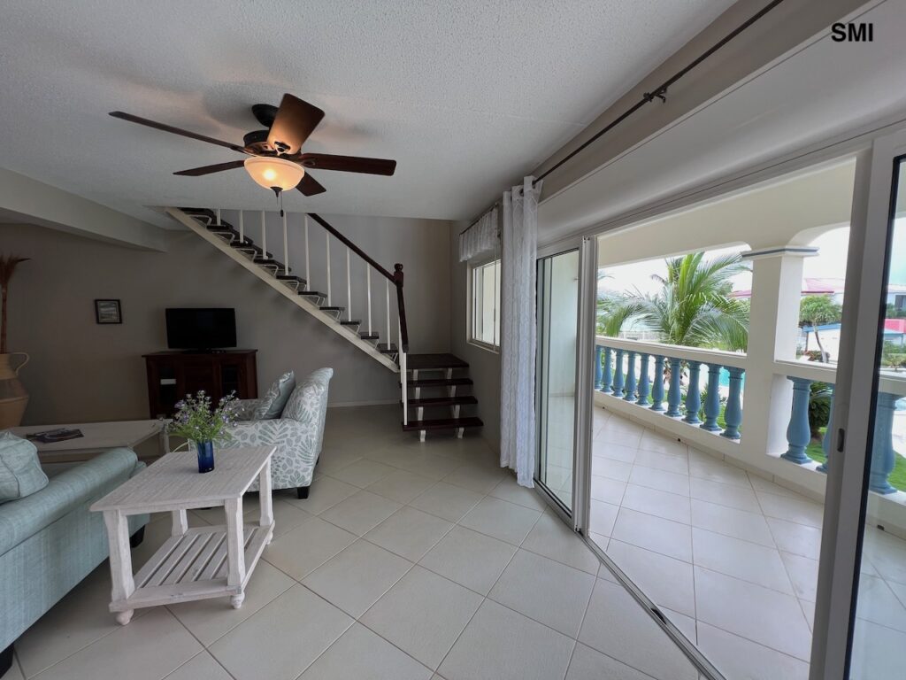 Palm Beach Beachfront Condo, Simpson Bay Beach, Caribbean Properties St. Maarten