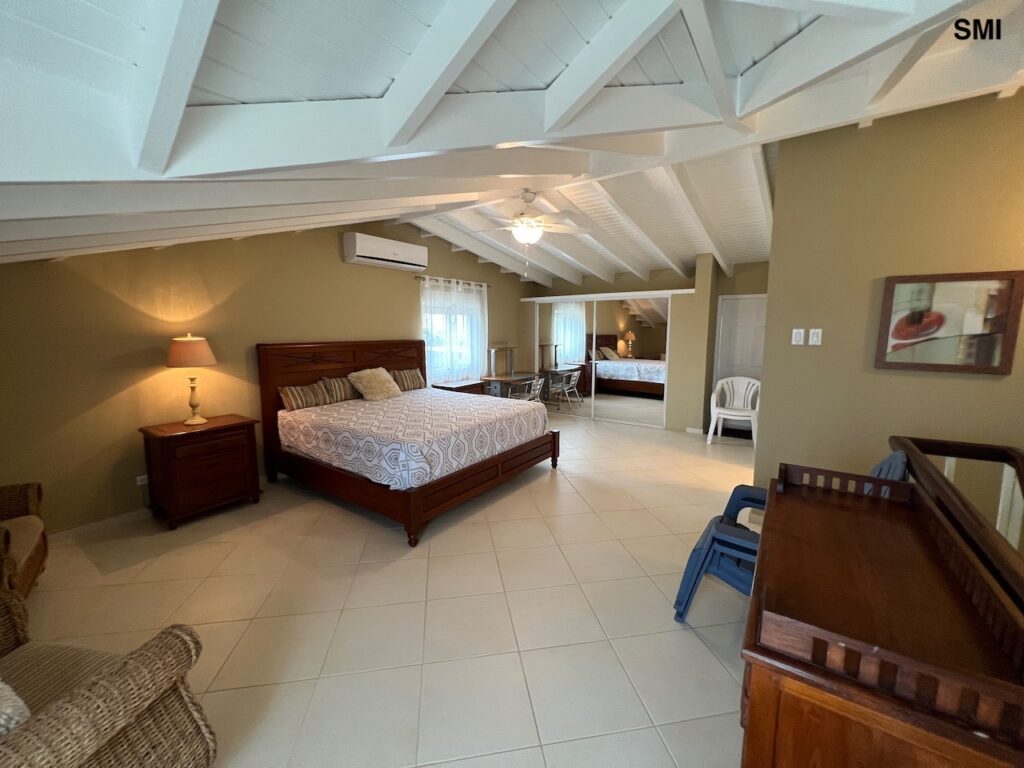 Palm Beach Beachfront Condo, Simpson Bay Beach, Caribbean Properties St. Maarten
