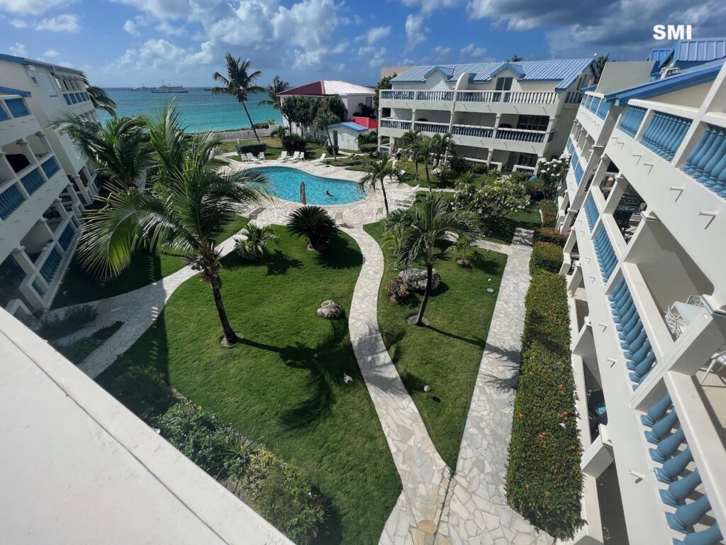 Palm Beach Beachfront Condo, Simpson Bay Beach, Caribbean Properties St. Maarten