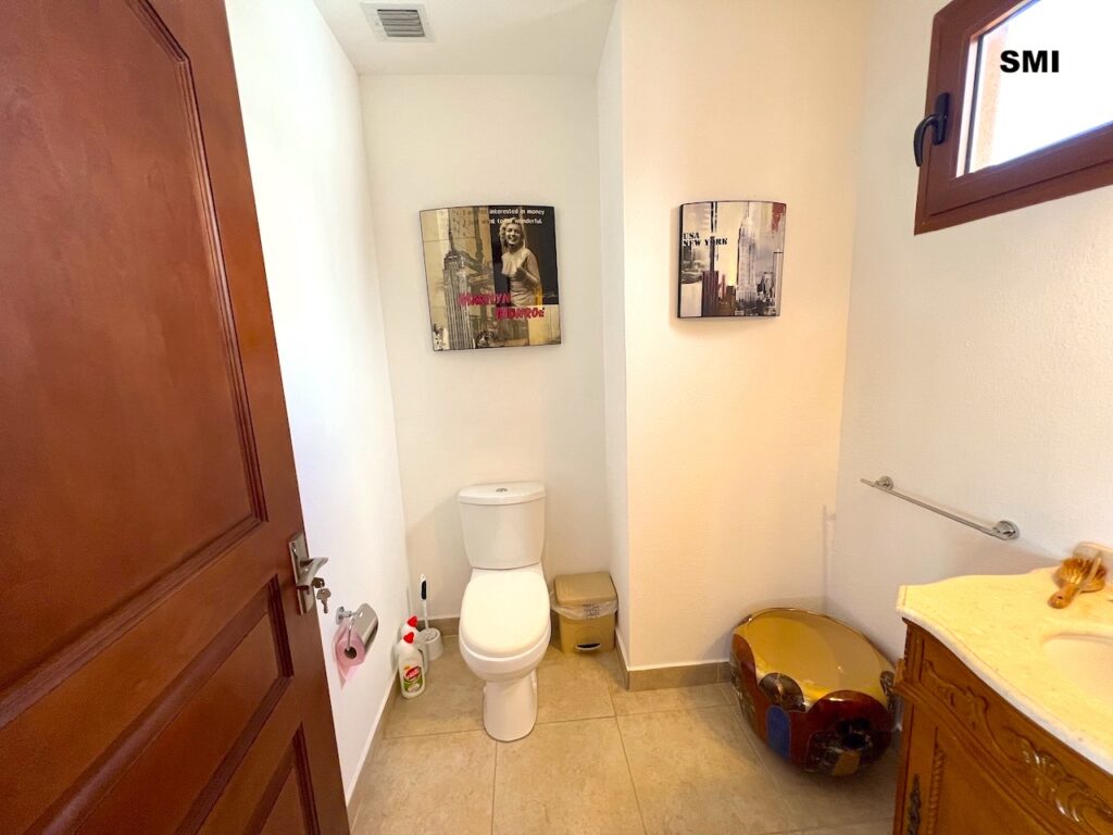 Waterfront 2.5 BR Condo Porto Cupecoy,  Real Estate St Maarten SXM