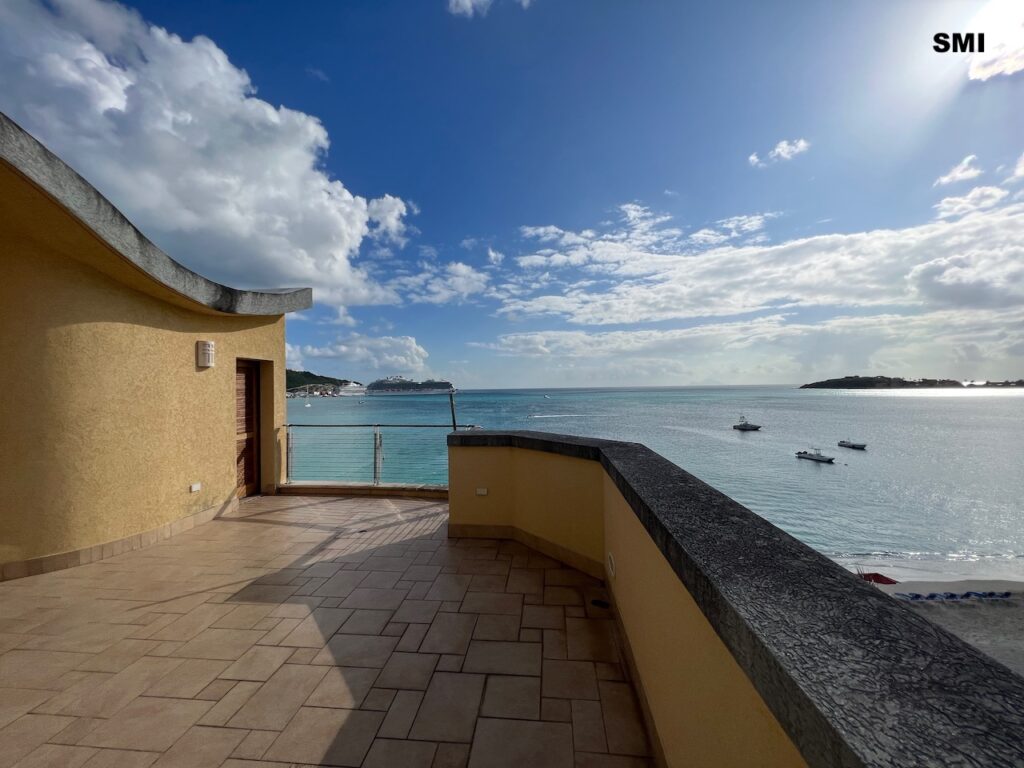 Beachfront Penthouse Philipsburg SXM, Real Estate St. Maarten Caribbean Properties