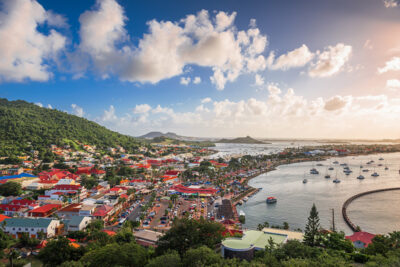 Foreigners investments are welcome in St Martin St Maarten the are no restrictions to own properties on the island