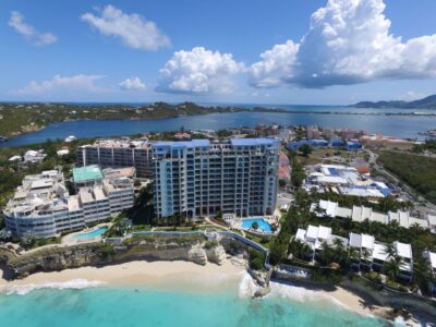 Cliff St Maarten