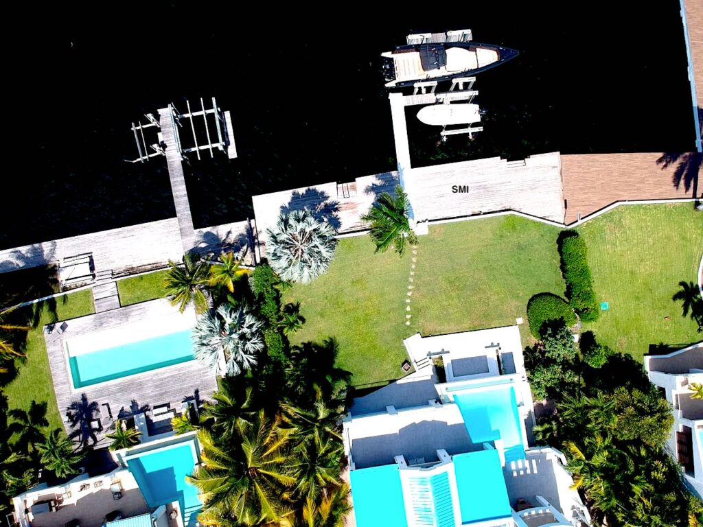 Waterfront Luxury Villa 5Br, 2 boat lifts, Caribbean Properties, Real Estate, Sint Maarten SXM