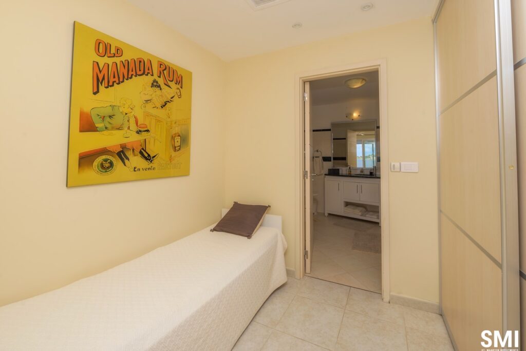 Waterfront Luxury Villa 5Br, 2 boat lifts, Caribbean Properties, Real Estate, Sint Maarten SXM