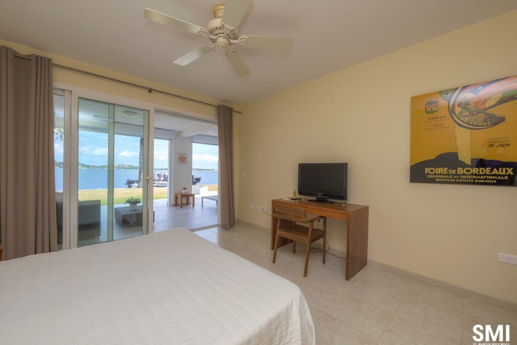 Waterfront Luxury Villa 5Br, 2 boat lifts, Caribbean Properties, Real Estate, Sint Maarten SXM