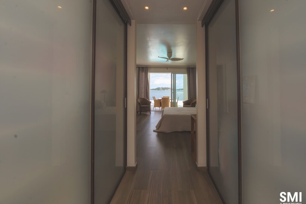 Waterfront Luxury Villa 5Br, 2 boat lifts, Caribbean Properties, Real Estate, Sint Maarten SXM