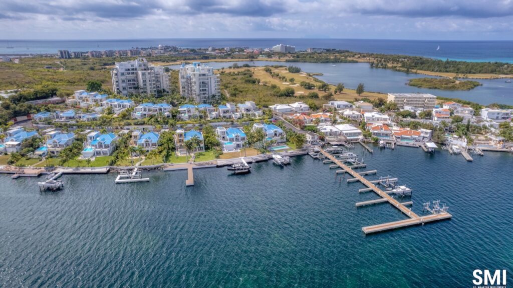 Waterfront Luxury Villa 5Br, 2 boat lifts, Caribbean Properties, Real Estate, Sint Maarten SXM