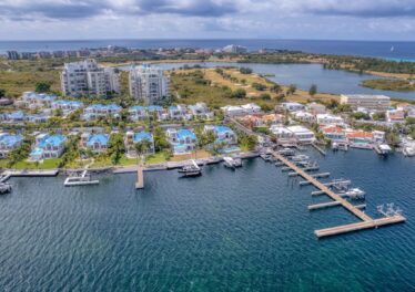 Aquamarina 5Br Waterfront Villa, Point Pirouette, St. Maarten