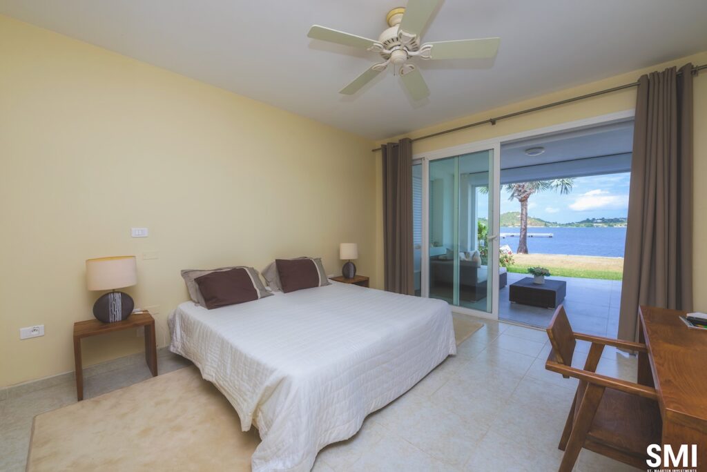Waterfront Luxury Villa 5Br, 2 boat lifts, Caribbean Properties, Real Estate, Sint Maarten SXM