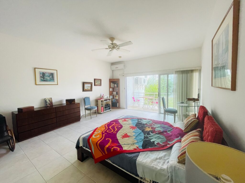 Cupecoy Beach Club Condo, 2Br Condo for sale, Caribbean Properties St. Maarten SXM