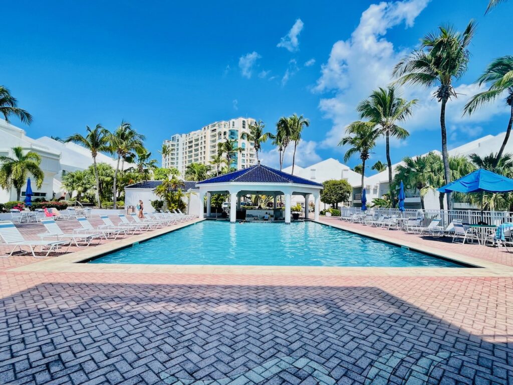 Cupecoy Beach Club Condo, 2Br Condo for sale, Caribbean Properties St. Maarten SXM