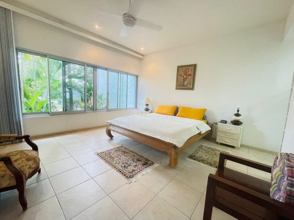 Cupecoy Beach Club Condo, 2Br Condo for sale, Caribbean Properties St. Maarten SXM