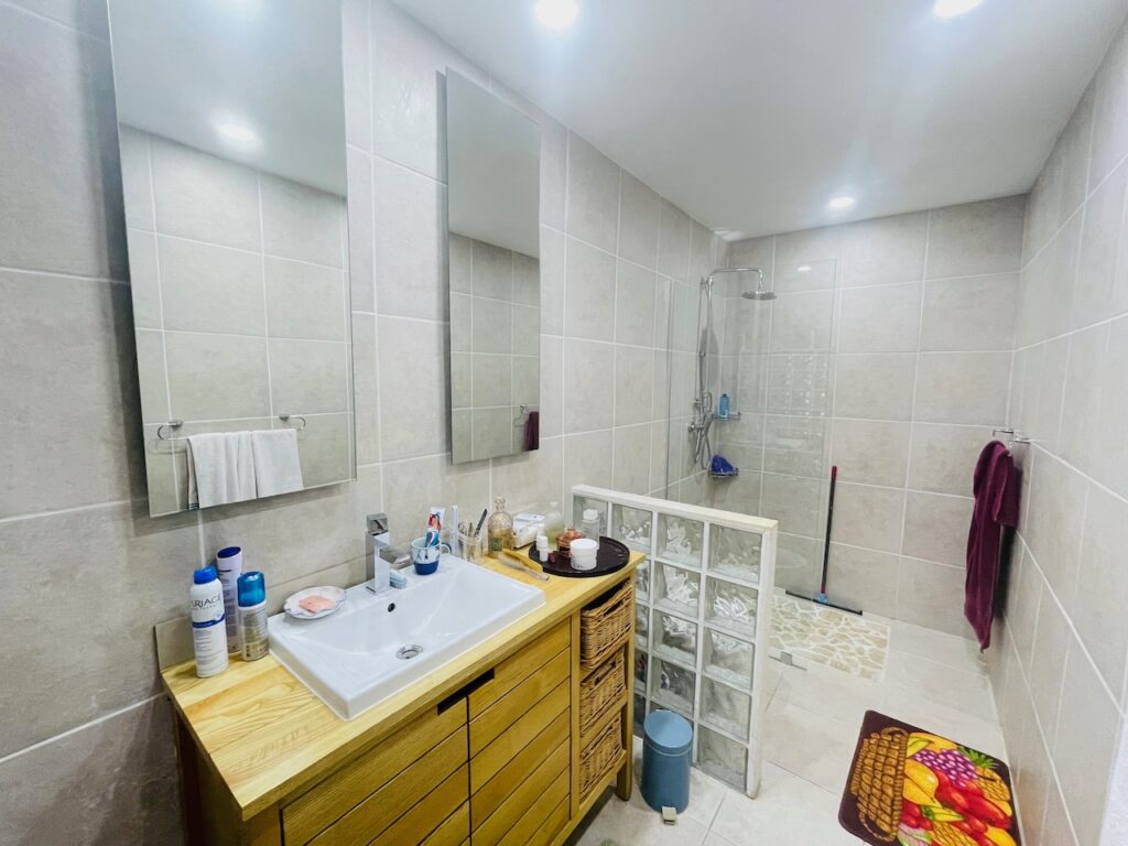Cupecoy Beach Club Condo, 2Br Condo for sale, Caribbean Properties St. Maarten SXM